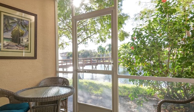 Vacation in Paradise Fort Myers Condo 3 Bed/2 Bath