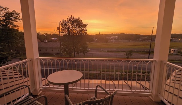 Parkway House Goshen Family-Friendly Bed & Breakfast