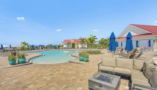 Alva Home w/ Private Pool - Golf Course On-Site!