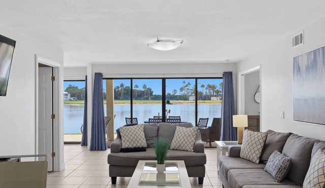 Lakeside Sunset Retreat | Ground Floor | 3 En Suites | Optional Saddlebrook Resort Amenities