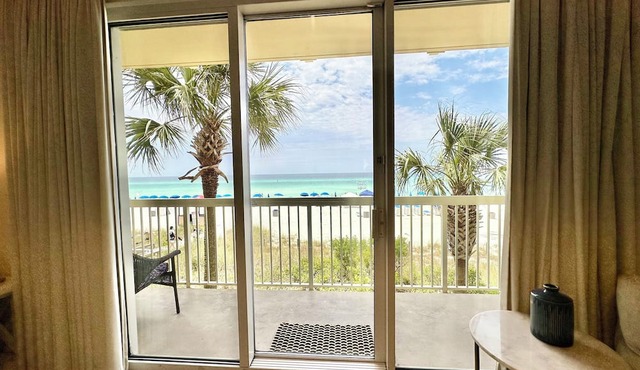 $1785/WK ~ July 31-Aug 8~ 1st Floor! Directly on Beach@CELADON~2 Private Pkg Spaces ~ FREE Beach Service!