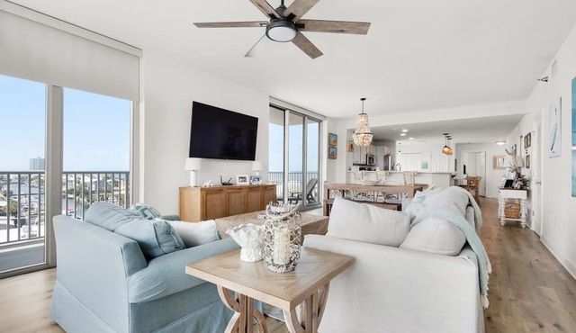 ⛱️Gulf View-Walk2Beach-Freeform Pool-Corner Balcony-3BR Emerald Dolphin 650
