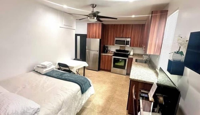 Private Room in Weston FL