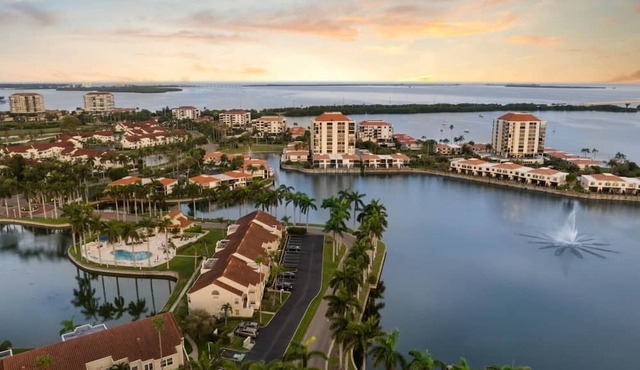 Isla Del Sol Rentals St Petersburg