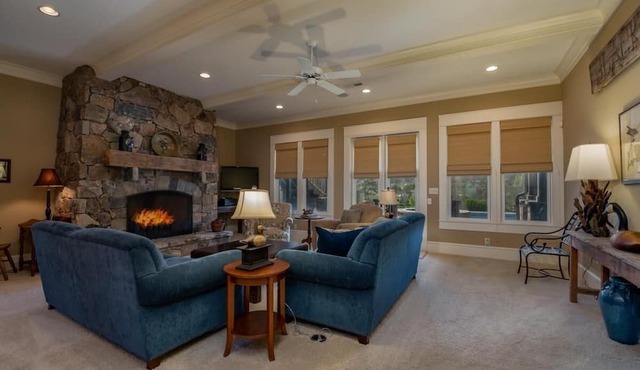 Reserve Retreat at Bright's Creek - Private Pool!