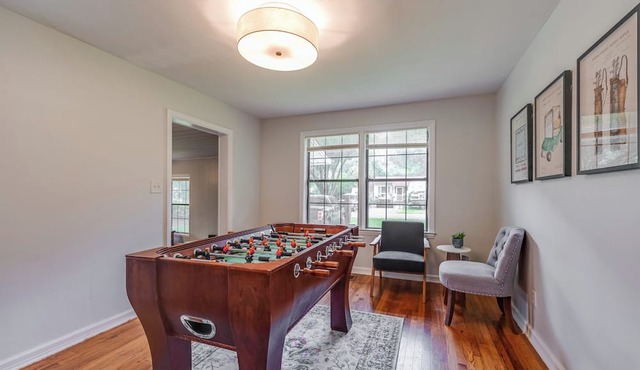 Charming 3-Bedroom Home, 9 min to FSU