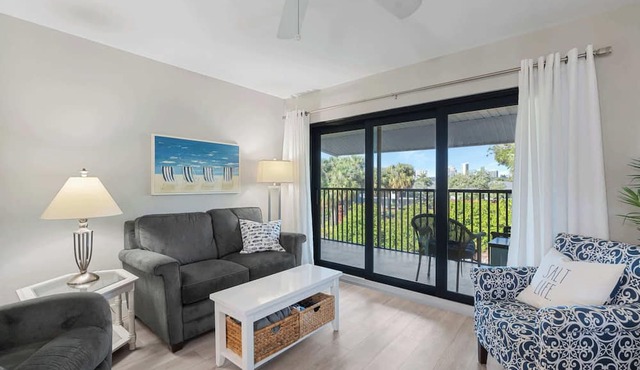 F-338 -Beautiful Resort and Sunset Views!