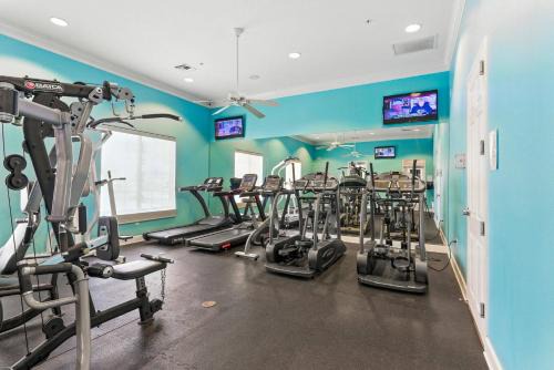 4BR Pool Townhome at Bella Vida Resort